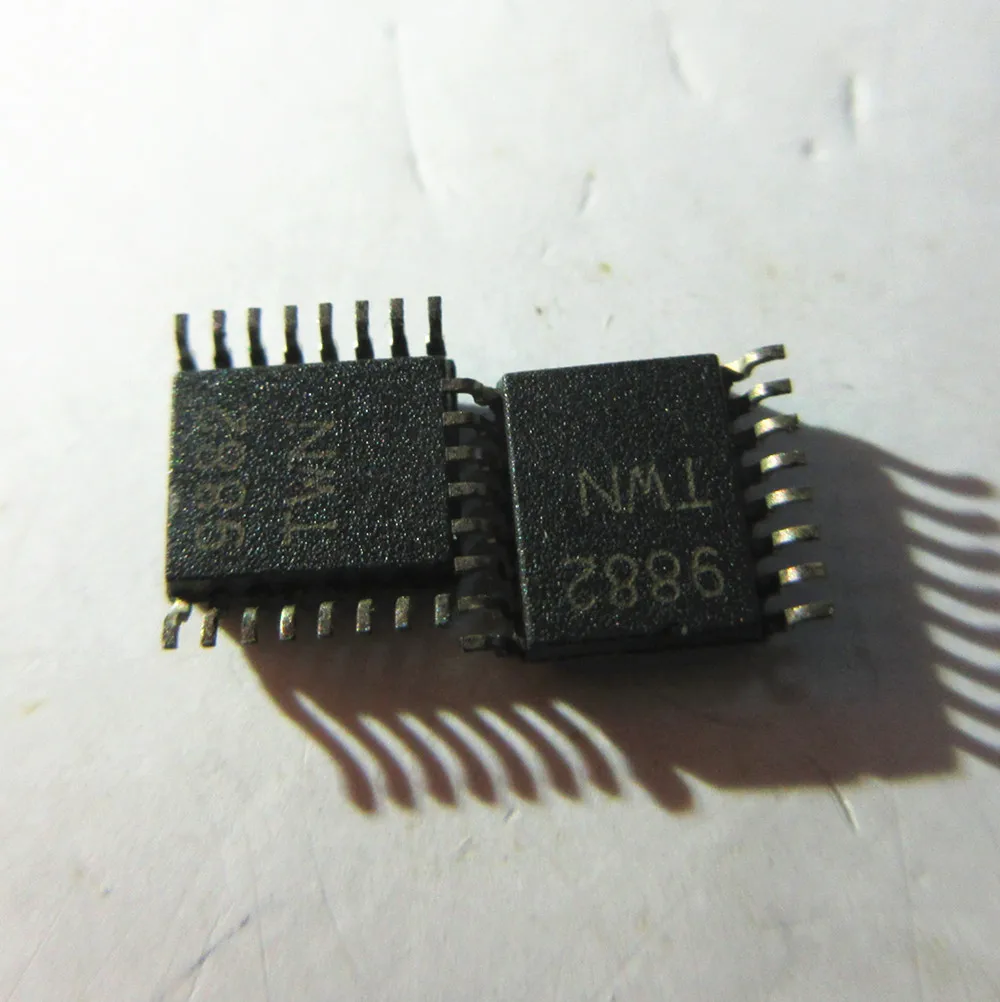 10 шт. IC ADS7845E