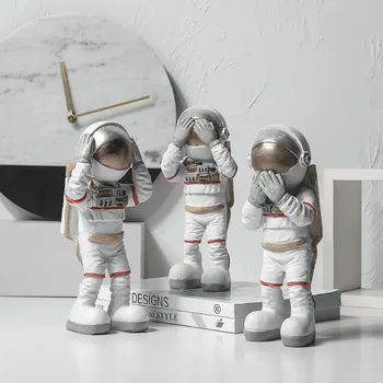 

Resin Astronaut Statue Home Desktop Decor Character Sculpture Cosmonaut Hero Office Miniatures Model Creative Figure Figurines