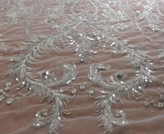 Рисунок 6 - Серебряная вышивка