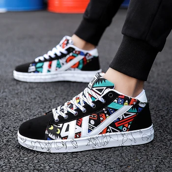 

Men Casual Skateboarding Shoes High Top Sneakers Sports Shoes Men Outdoor Breathable Walking Skateboard Shoes Chaussure Homme