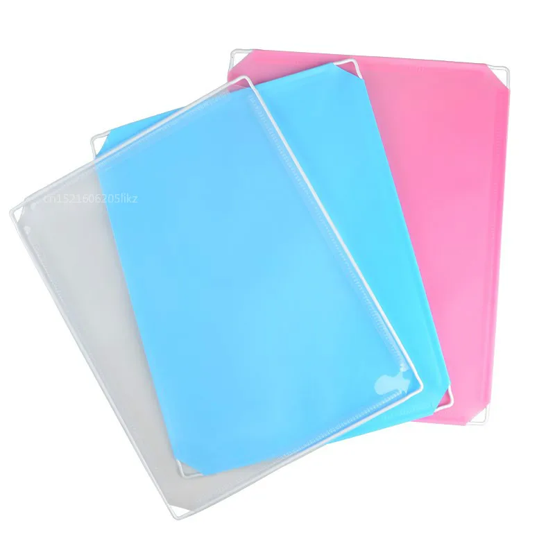 A Tempat Tidur Hewan Peliharaan Rumah Plastik Transparan Pagar