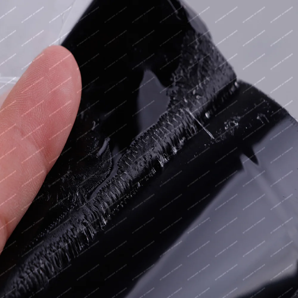 9426294376_1585312225