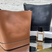 

2022 spring/summer new style cowhide bucket bag shoulder strap adjustable fashion one-shoulder messenger handbag 8010