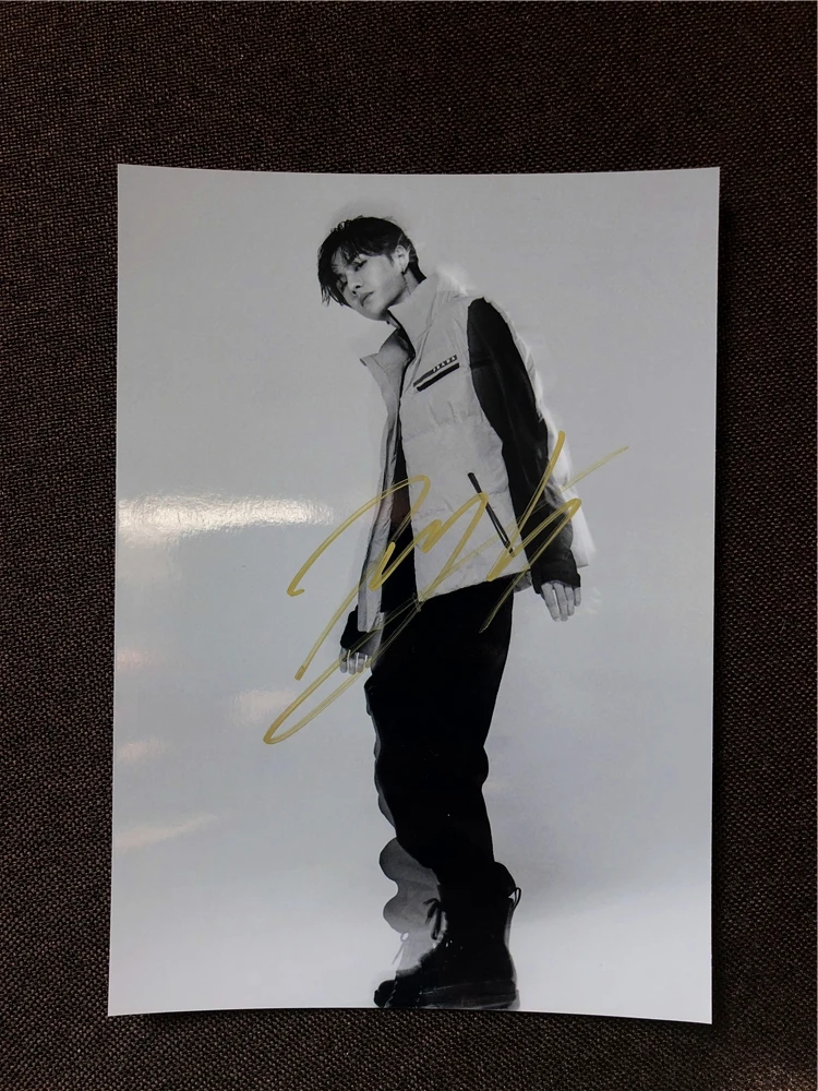 无感 王一博签名 (1)