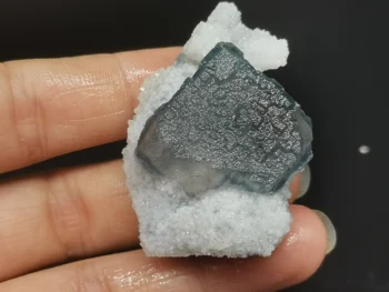 

28.8gNatural crystal polyhedron, blue green fluorite, crystal mineral, crystal specimen