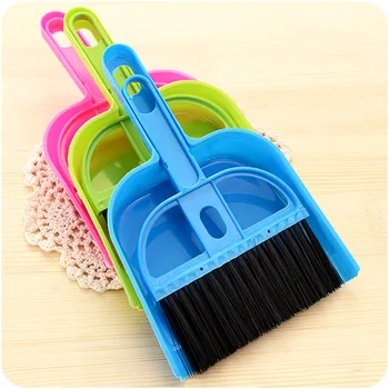 

Mini desktop dustpan small broom set cleaning brush keyboard and shovel broom