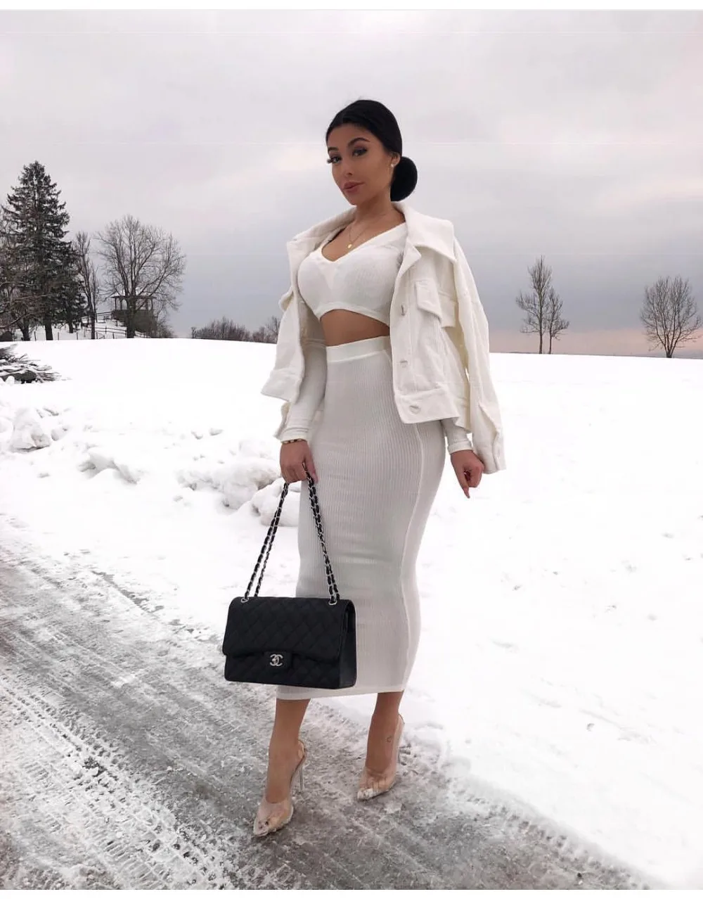 11319074386_926585498