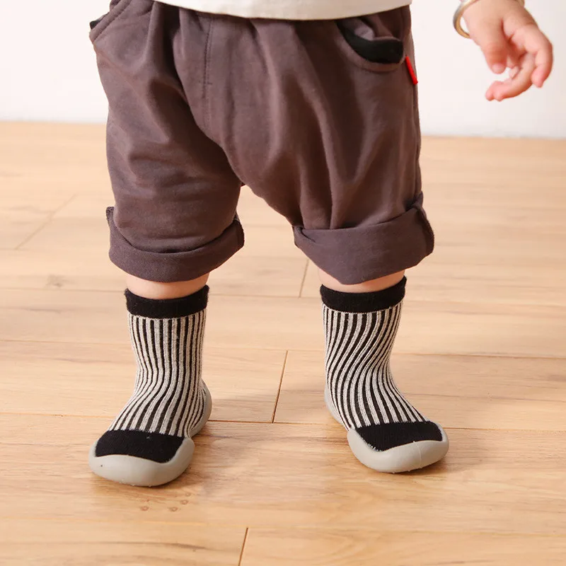 

Autumn non-slip children's socks shoes baby toddler shoes soft bottom Korean style comfortable and breathableZQ181