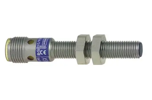 

Индуктивный датчик XS108BLNAM12C XS108BLNAM12 XS1 M8, L61mm, brass, Sn1.5mm, 12 .. 24VDC, M12