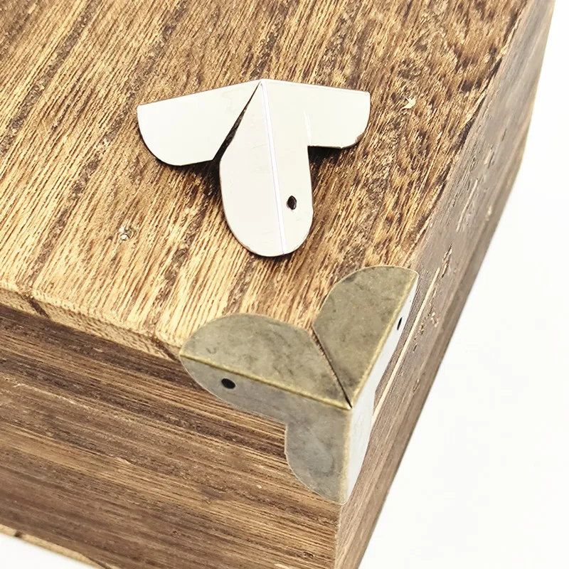 24Pcs Vintage Metal Corner Bracket for Furniture