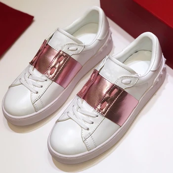 

Gold Rivets Women Sneakers Luxury Design Patchwork Lace-up Woman Casual Shoes Genuine Leather Plus Size 42 Ladies Tennis Shoes