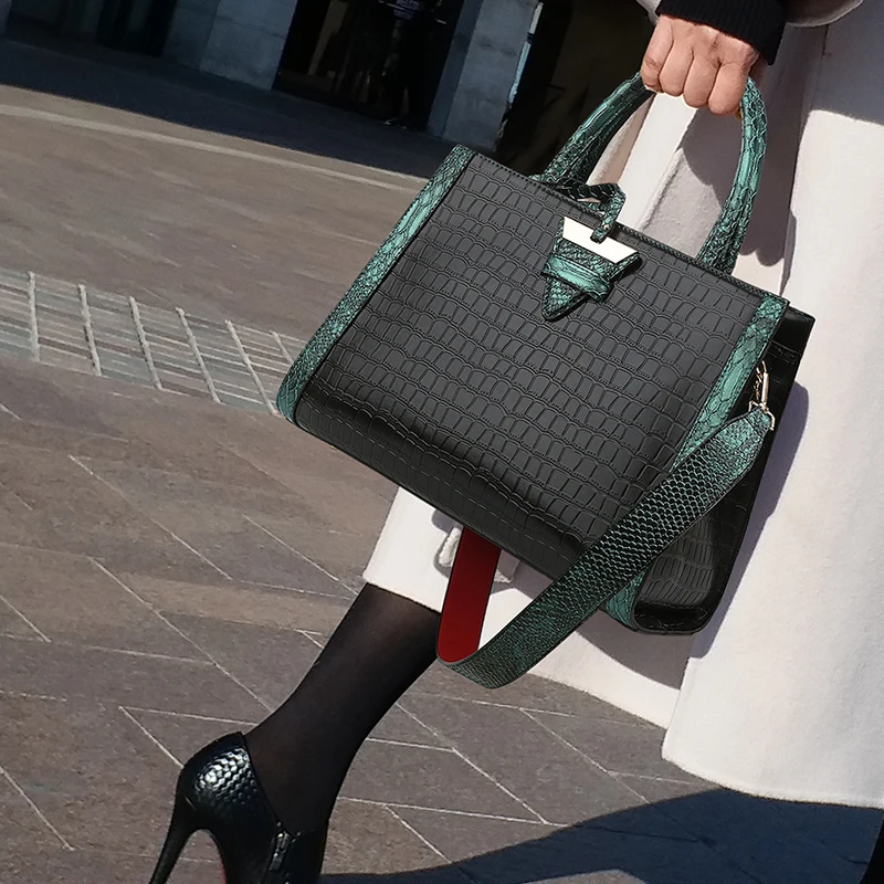 

Fashion Crocodile Pattern Women Handbag Leather Ladies Hand Bags Luxury Handbags Women Bags Designer shoulder bag for women 2019