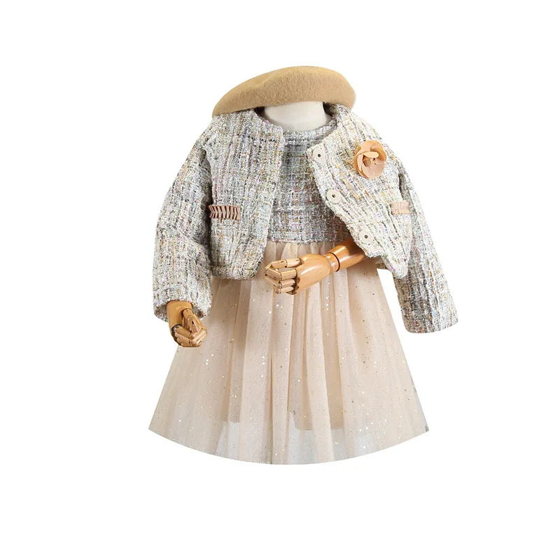 

Suit 2009 Autumn and Winter New Korean Edition Girl's tweed jacket, mesh stitching dress two sets