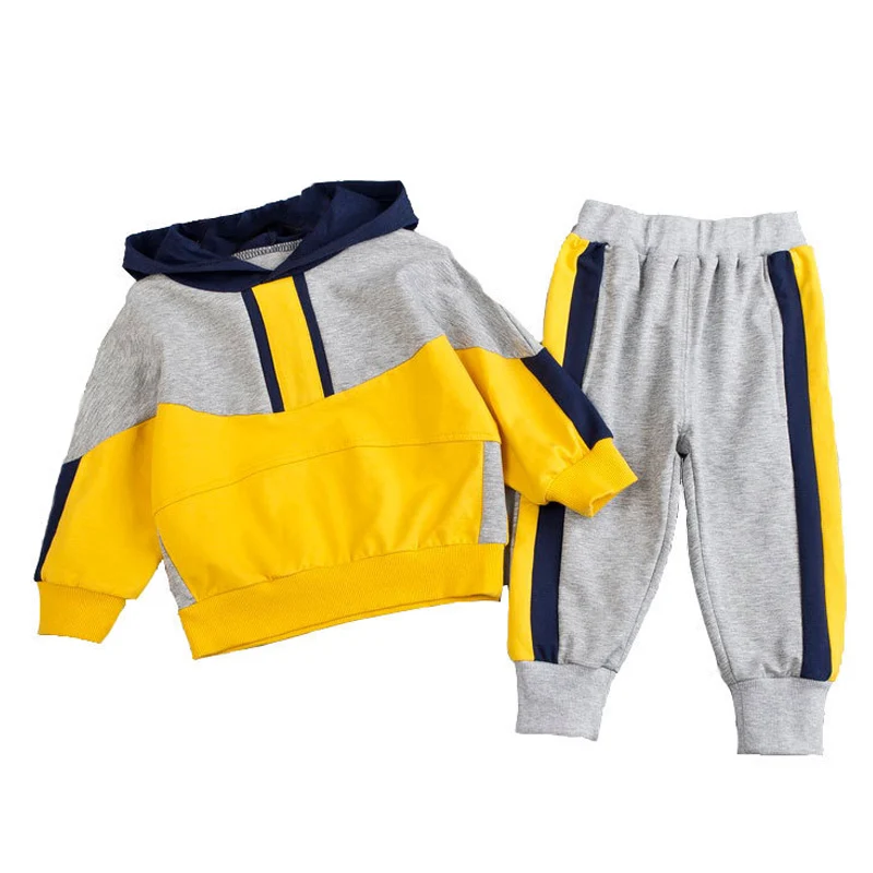 Новые осенние Winrter для маленьких мальчиков хлопок Костюмы детские, для малышей пальто с капюшоном в Корейском стиле, комплекты одежды комплект для девочек пуловерные костюмы на возраст 1, 2, 3, 4 года