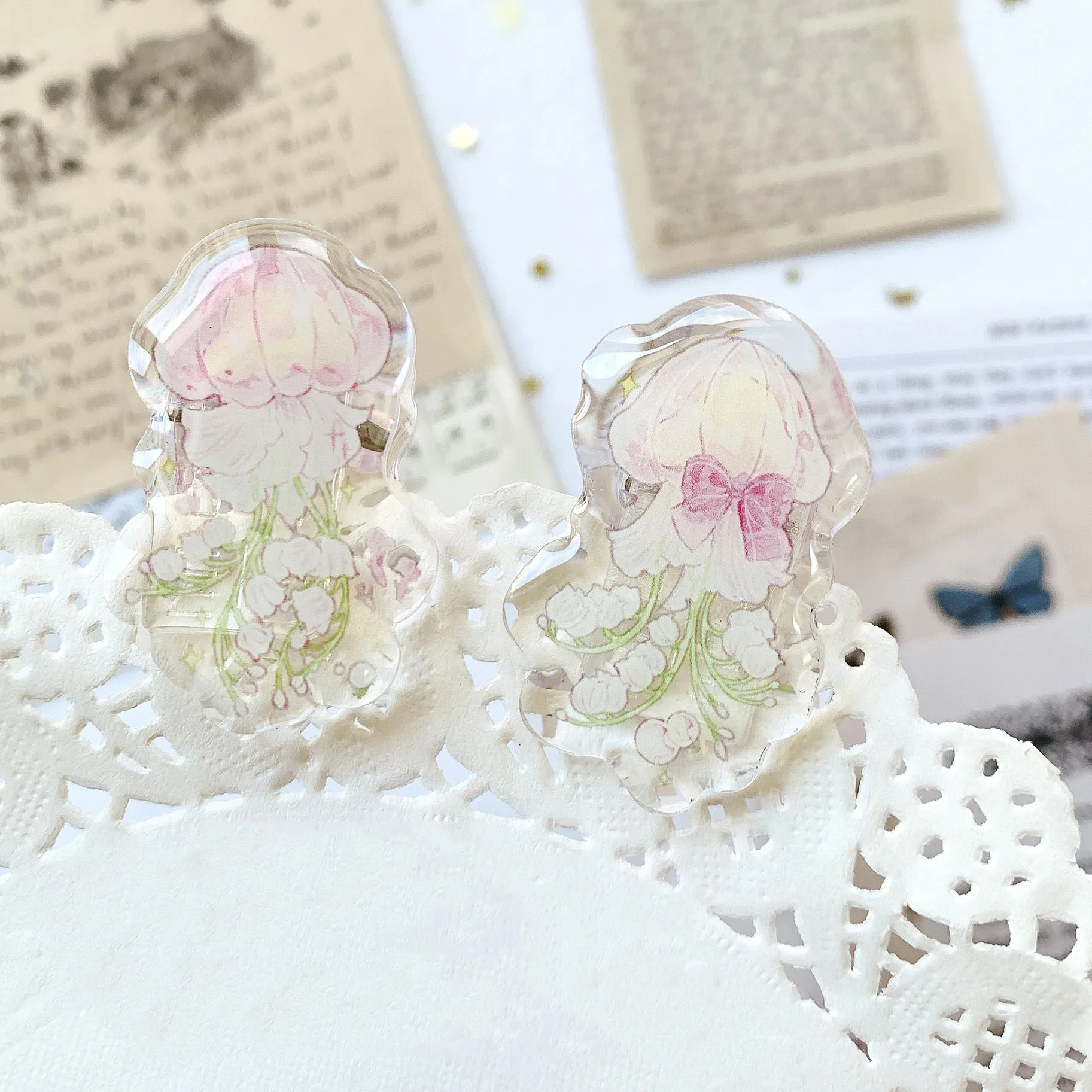 

Cute Pink Blue Jellyfish Planner Clip Creative Epoxy Paper Clip Holiday Gifts School Office Stationery Supplies