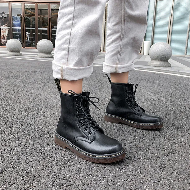 

Handsome Boots Woman 2019 Autumn Soft Leather High Thin Small Short Boots