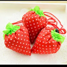 Изготовители настраиваемая Клубничная складная сумка для покупок полиэстер в настоящее время доступны оптом 190 рукава клубника B