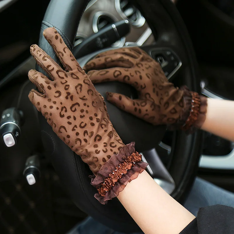 

1Pair Summer Gloves Women Sexy Lace Mesh Driving Anti UV Sunscreen Full Finger Lady Gloves Leopard Print Women Gloves Hot Sale