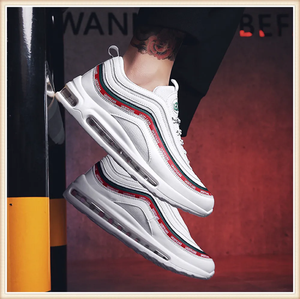 SNEAKER xq5