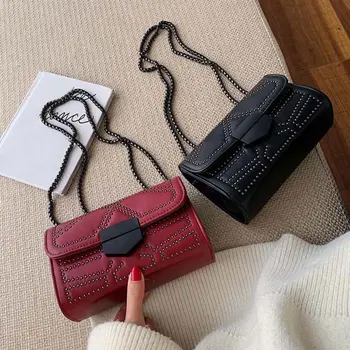 

Small Square Shaped Shoulder Crossbody Bags For Women Leather & Rivets Messenger Bag Female Fashion Handbags Chain Crossbody Bag