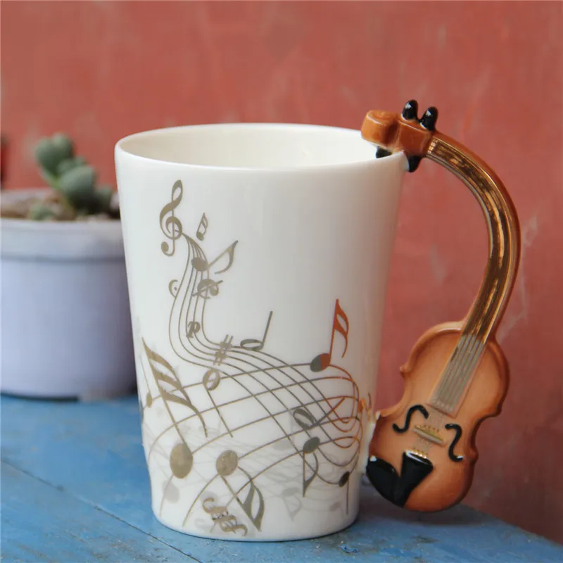 Музыкальная кружка для заметок, кофейная чашка для гитары, таза, керамическая кружка для путешествий, фарфоровая кофейная кружка для чая и молока, веселые рождественские подарки - Цвет: golden violin
