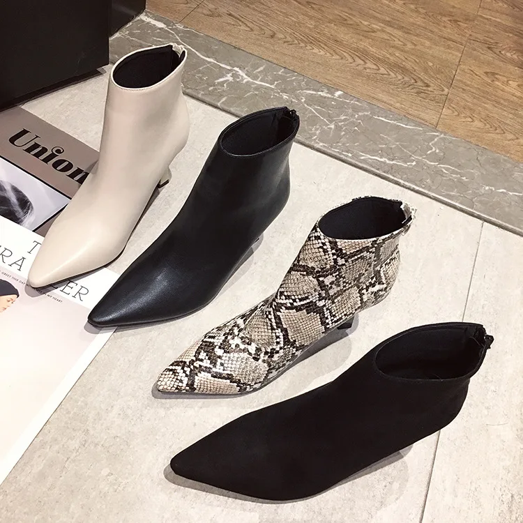 

Bootee Woman 2019 Women's Ankle Boots Shoes Luxury Designer Zipper Clogs Platform Low Fashion Rubber High Heel Pointy Autumn