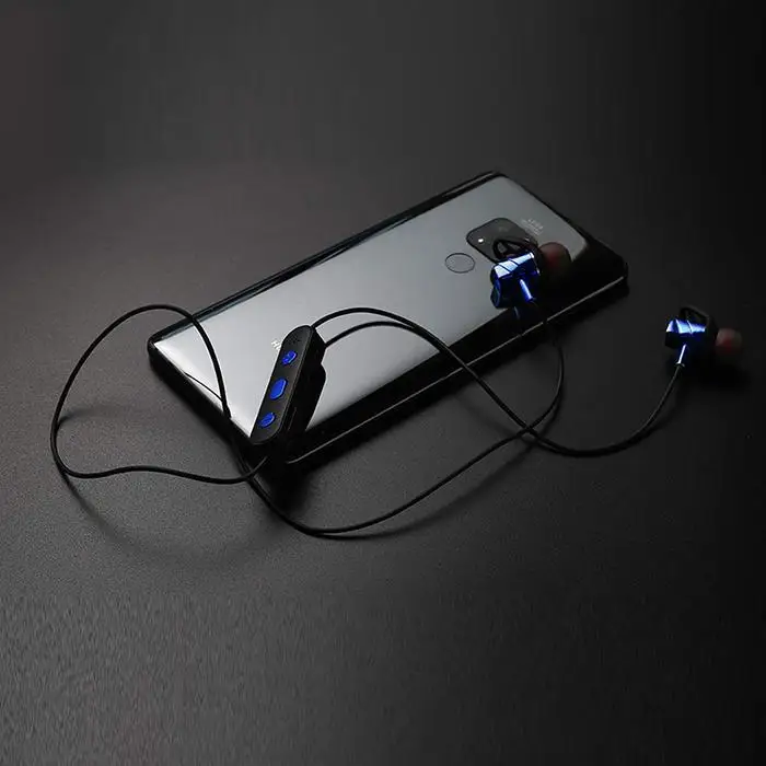 Bluetooth шумоподавление в ухо легкий около 5 часов около 360 часов водонепроницаемый спортивный наушник 4,2