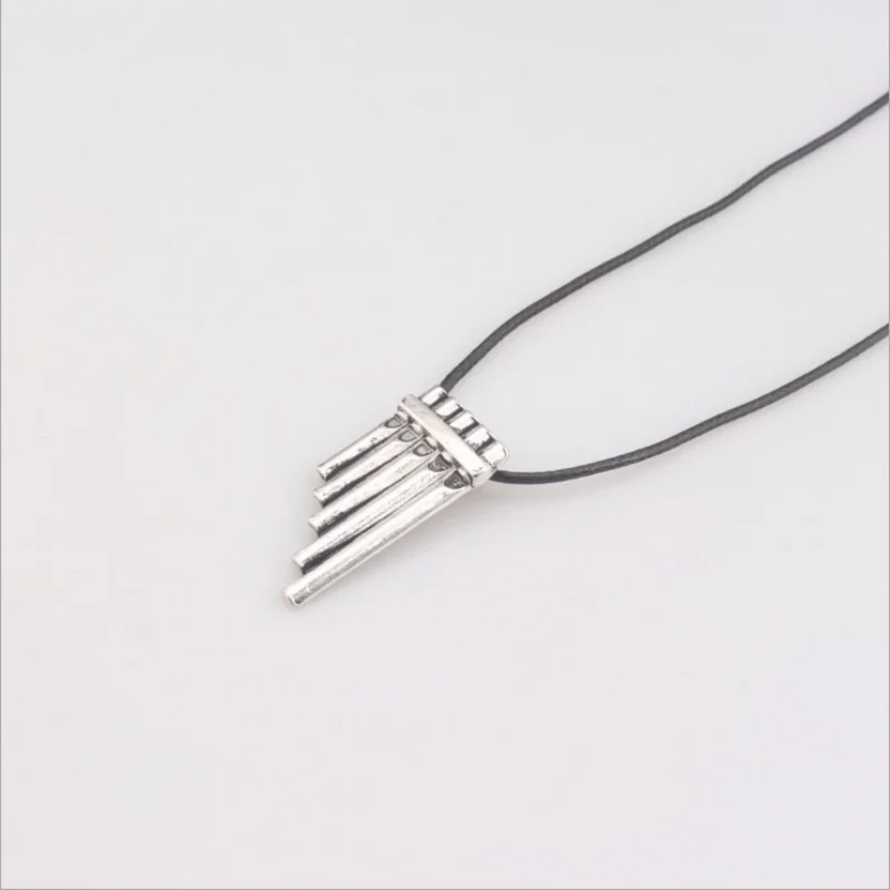 Peter Pan Flute Pipes Necklace Pendant Neverland Costume Cosplay