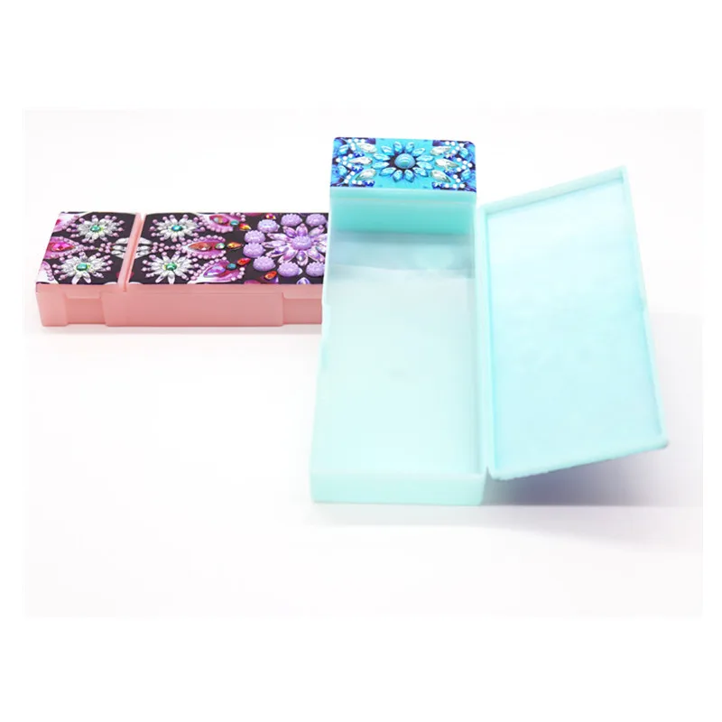 12189493512_1207910415