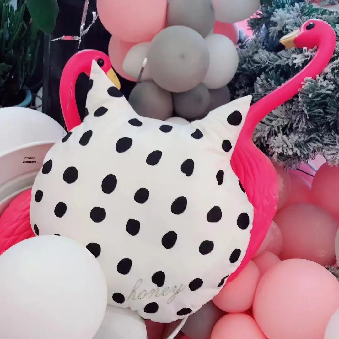 Стиль милый Кот золотой черный и белый Polkadot кошка вниз хлопок подушки пары кошка подушка