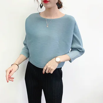 

LANMREM pleated tops for women 2020 autumn new round collar batwing sleeve loose big size t-shirt famale causal YJ256