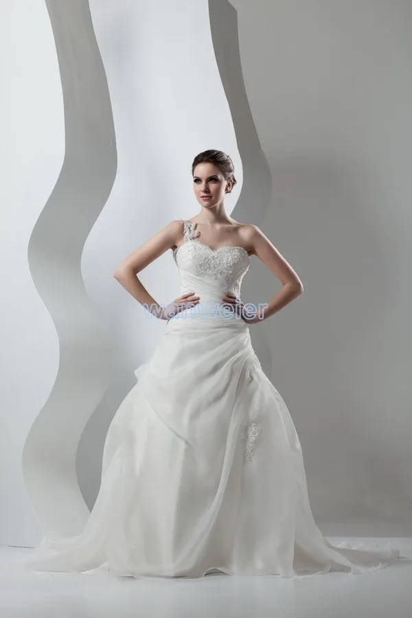 

free shipping 2015 new design hot seller small train custom size/color crystal ball gown one shoulder white/ivory wedding dress
