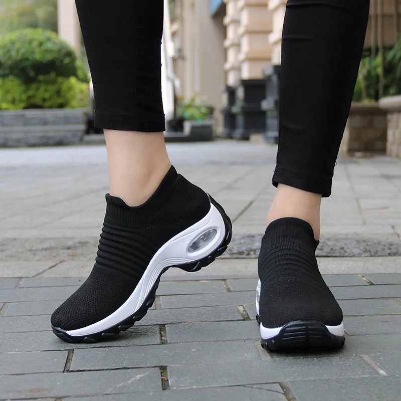 Новинка, женская спортивная обувь, вязаные женские носки, обувь, большой размер 42, воздухопроницаемые кроссовки без шнуровки, на платформе, амортизирующие