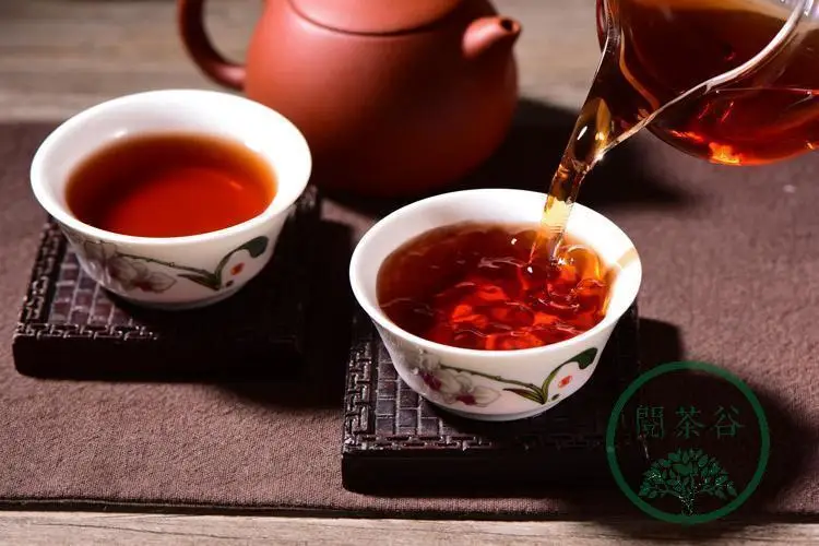 357 г более 10 лет Menghai Charm Seven You pu er чайный торт Китай 2008 года спелый чай пуэр приготовленный пуэр Пуэр чай