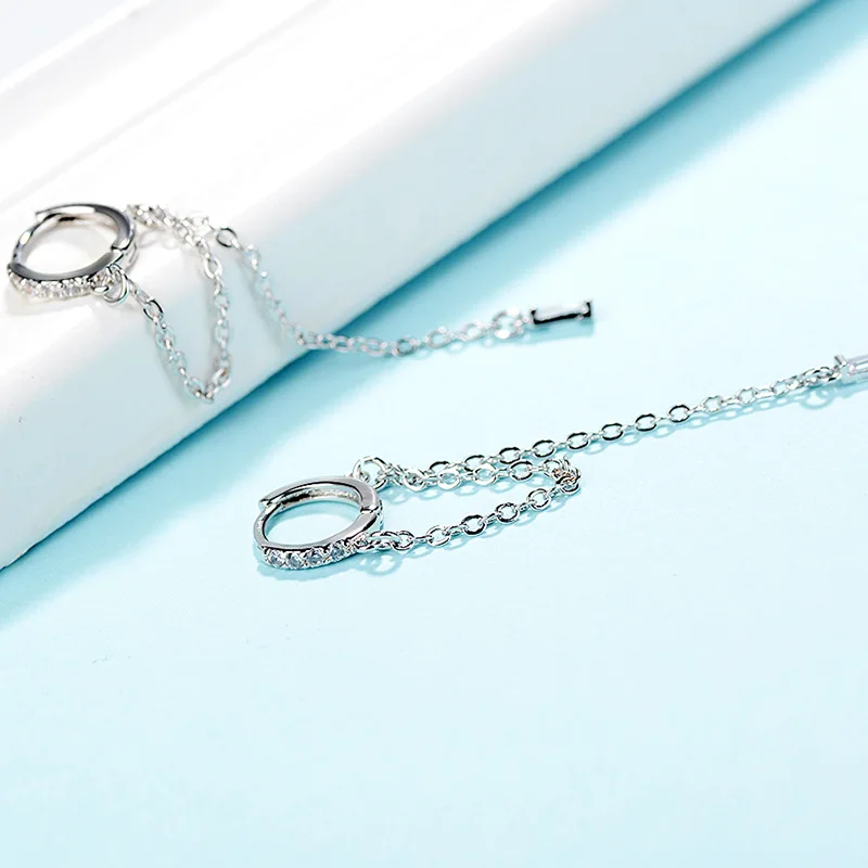 9832716244_1646359543