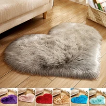 Любовь в форме сердца мягкий искусственный мех домашний коврик для спальни теплый коврик ковер идеально подходит для использования на плитке, lino, деревянный пол для спальни