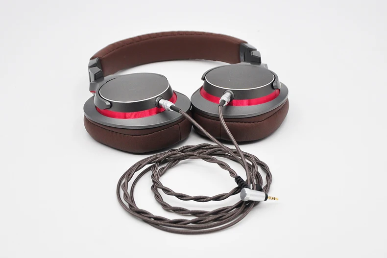 O1CN013Zp43r1w3v9BGL6ZD_!!2226846253