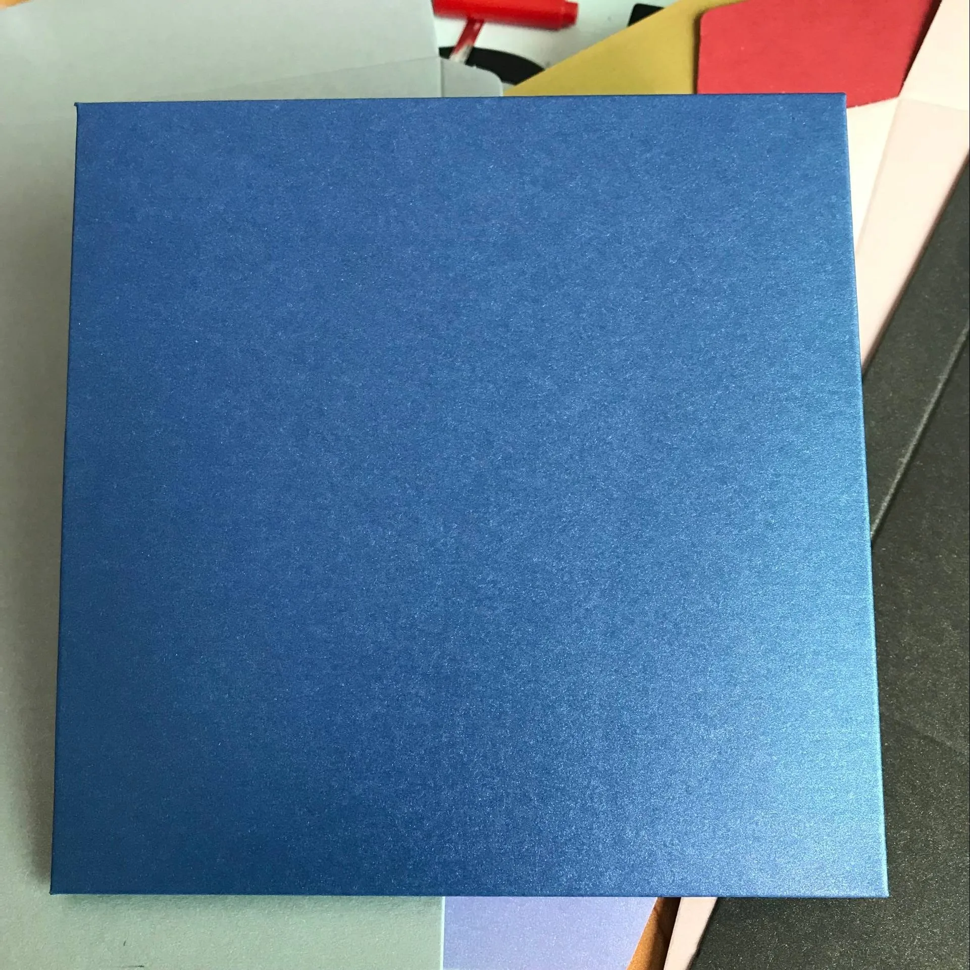 50 шт./лот 16x16 см квадратные Роскошные пригласительные конверты на свадьбу 250gsm платок специальный перламутровый картон - Цвет: blue