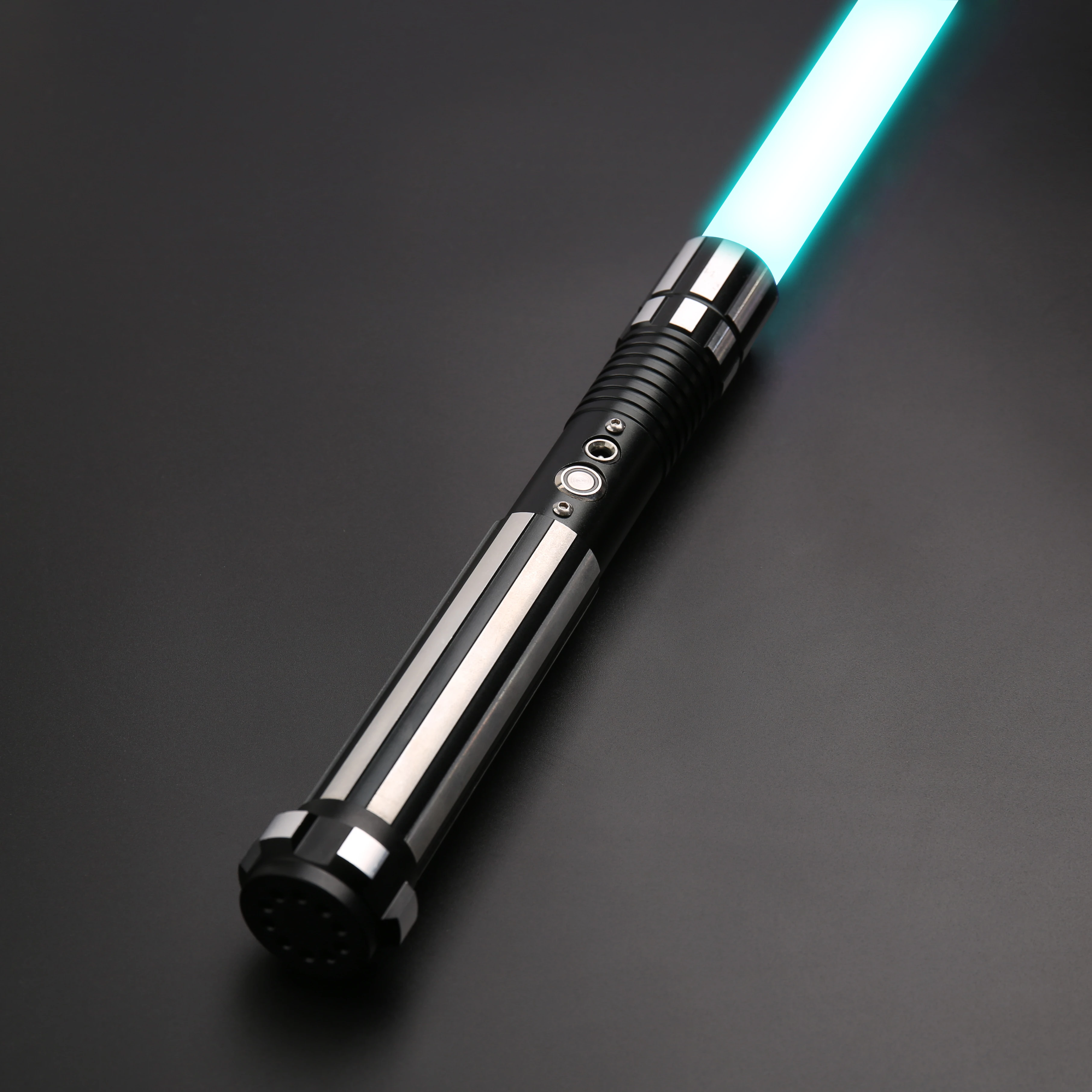 force fx dueling lightsaber