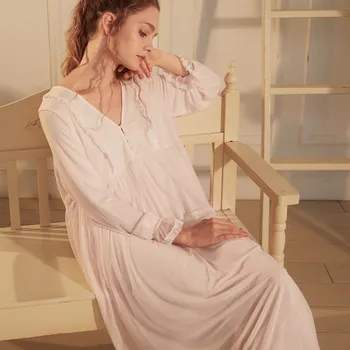 

Autumn Sweet Princess Nightdress Long-sleeve Lace Ruffle V-neck Button Nightgown Sexy Loose Stitching Cotton Sleepdress Women