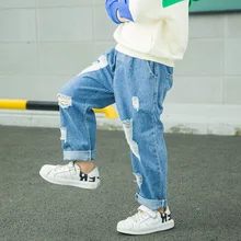 Г. Весенне-осенние джинсовые брюки для мальчиков в Корейском стиле; новые модные повседневные ковбойские брюки с дырками