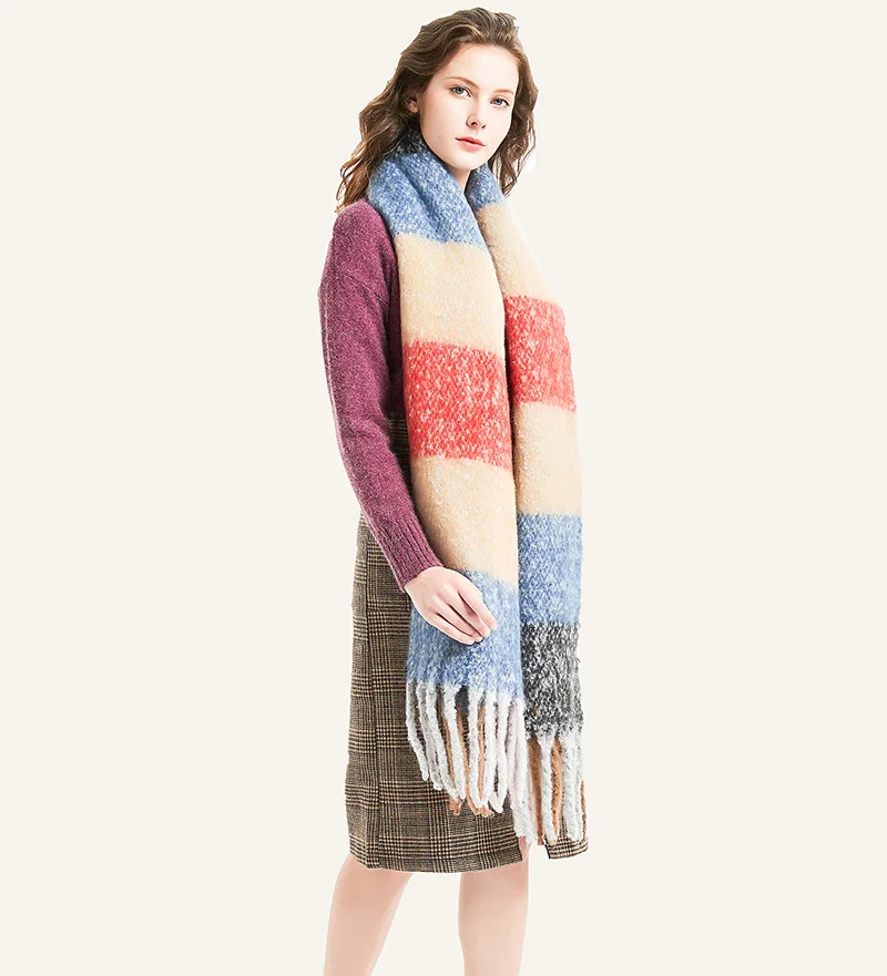 8974502019_894876701