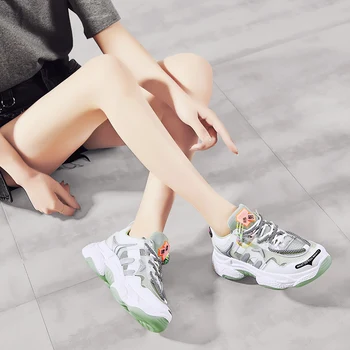 

New Design Breathable Casual Sneakers Female Air Mesh Flats Shoes Girl Basket Femme Womens Sneakers Shoes 2020 Fashion Hot Sale