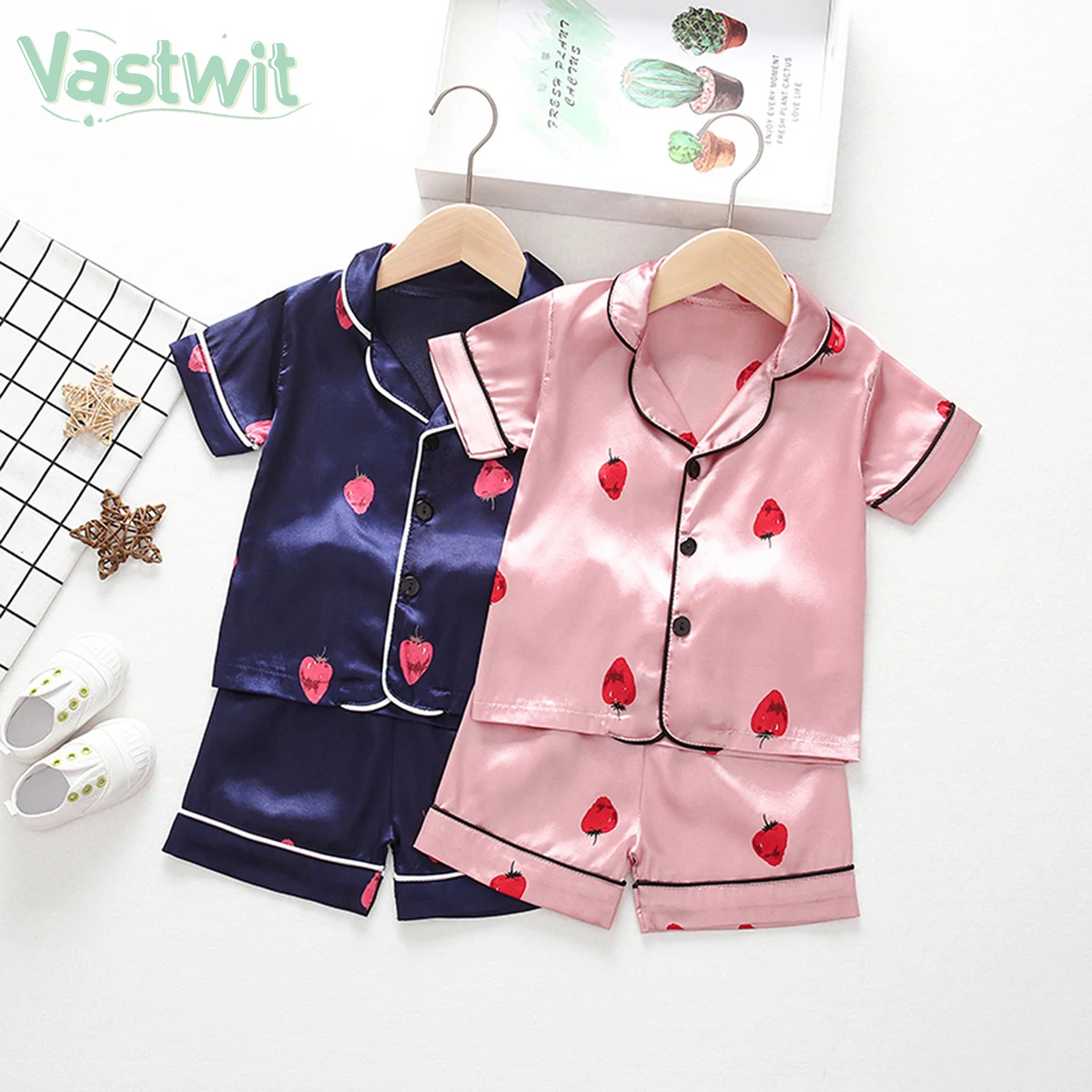 Baby Boys Girls Pajamas Set Toddler Kid Sleepwear Short Sleeve Cartoon Bear Print Blouse Tops+Shorts Clothes Silk Nightwear Sets