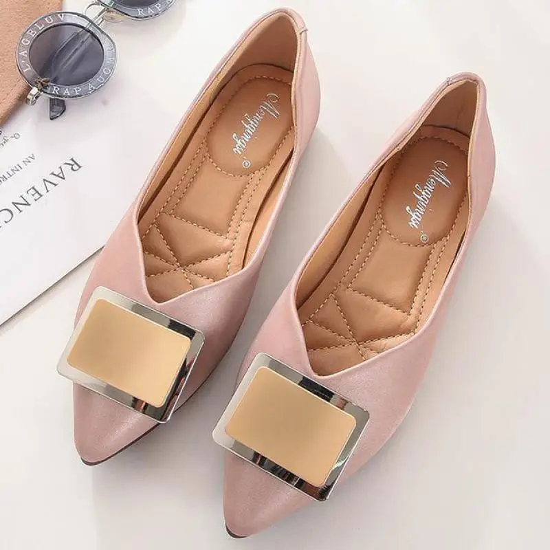 

Fashion Women Flats Shoes Loafers Slip On Lady Moccasins Pointed Toe Female Shallow Single Footwear Plus Size 43 Zapatos Mujer