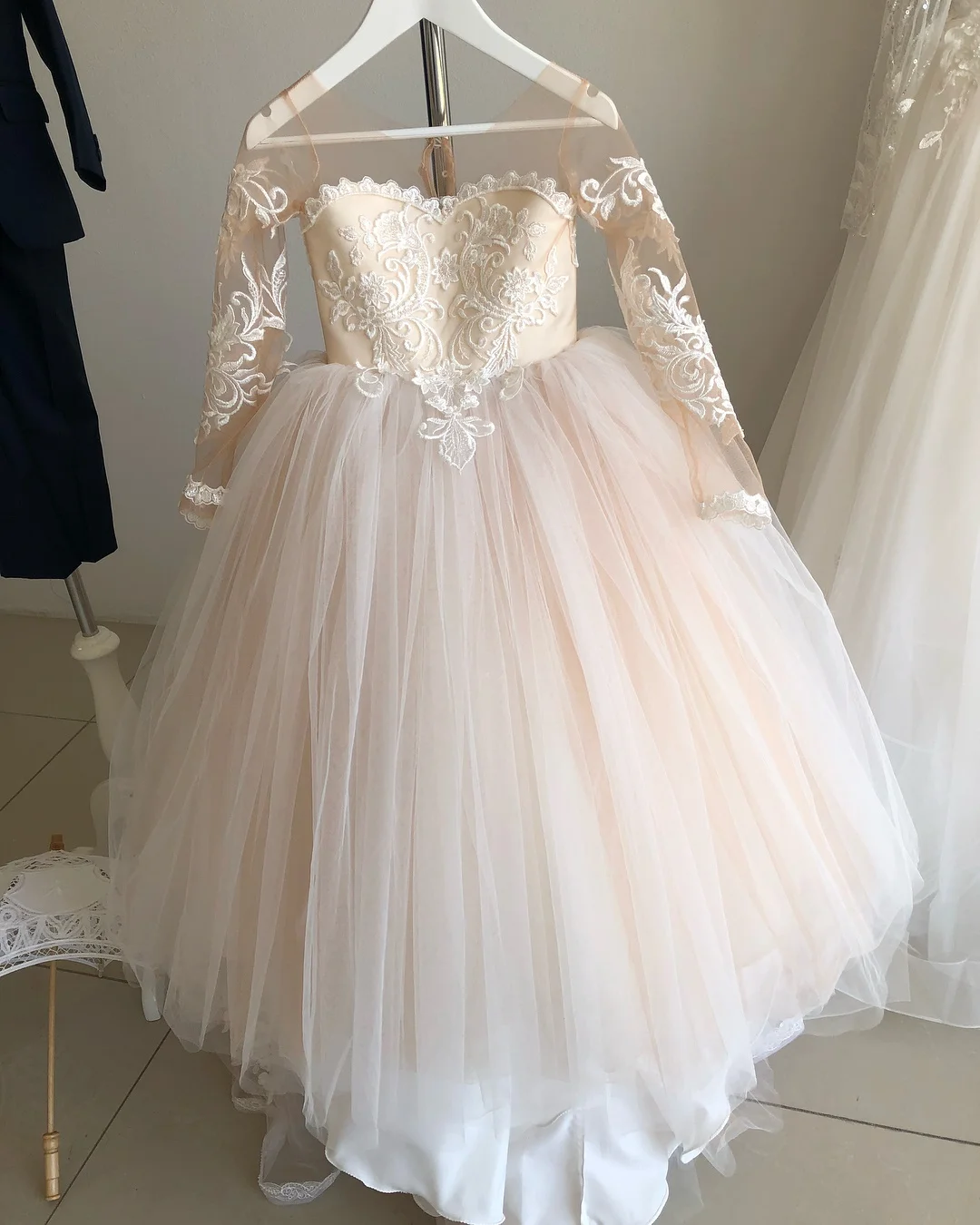 Xunbei Handmade Girl Lace Tulle Flower Girl Dresses Children's First Communion Dress Princess Ball Gown Wedding Party Bridesmaid