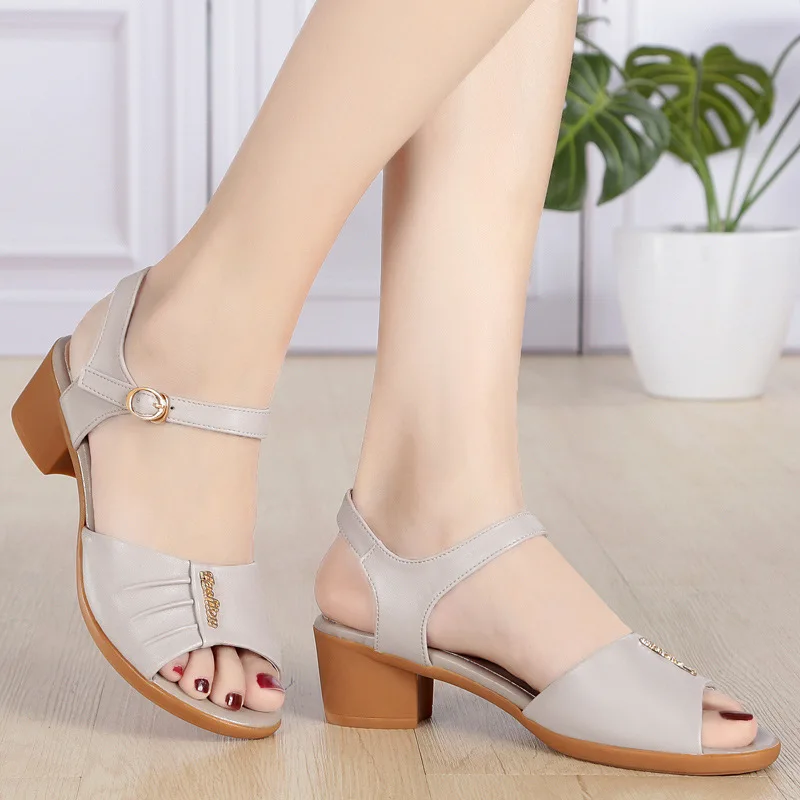 

Summer New Style Mom Shoes Sandals Women's Genuine Leather Chunky-Heel Cowhide Rubber Sole Comfortable Semi-high Heeled Middle-a
