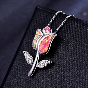 

Fashion Rose Flower Pendants Necklace Elegant Rhinestones Imitation Fire Opal Pendant Necklaces For Women Jewelry Valentine Gift