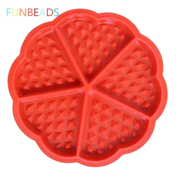 

5 Heart Silicone Waffle Cake Mold Checkered Cake Form Confectionery Biscuit Mold For Bakeware CM072