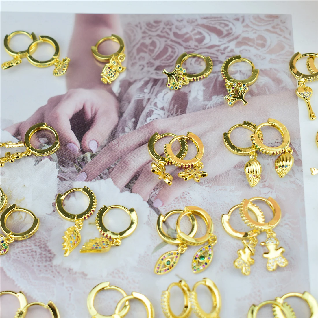 2020 Golden Exquisite Owl Zircon Earring for Women Rainbow AAA Zircon Crystal Drop Earring Daily Pendant Birthday Gift Present